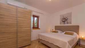 Rumah | 5 kamar tidur