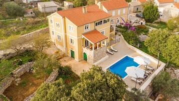 House | 4 bedrooms