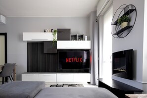 Smart-TV, Kamin