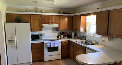 Cozy 3 bedroom 2 bath residential home with patio