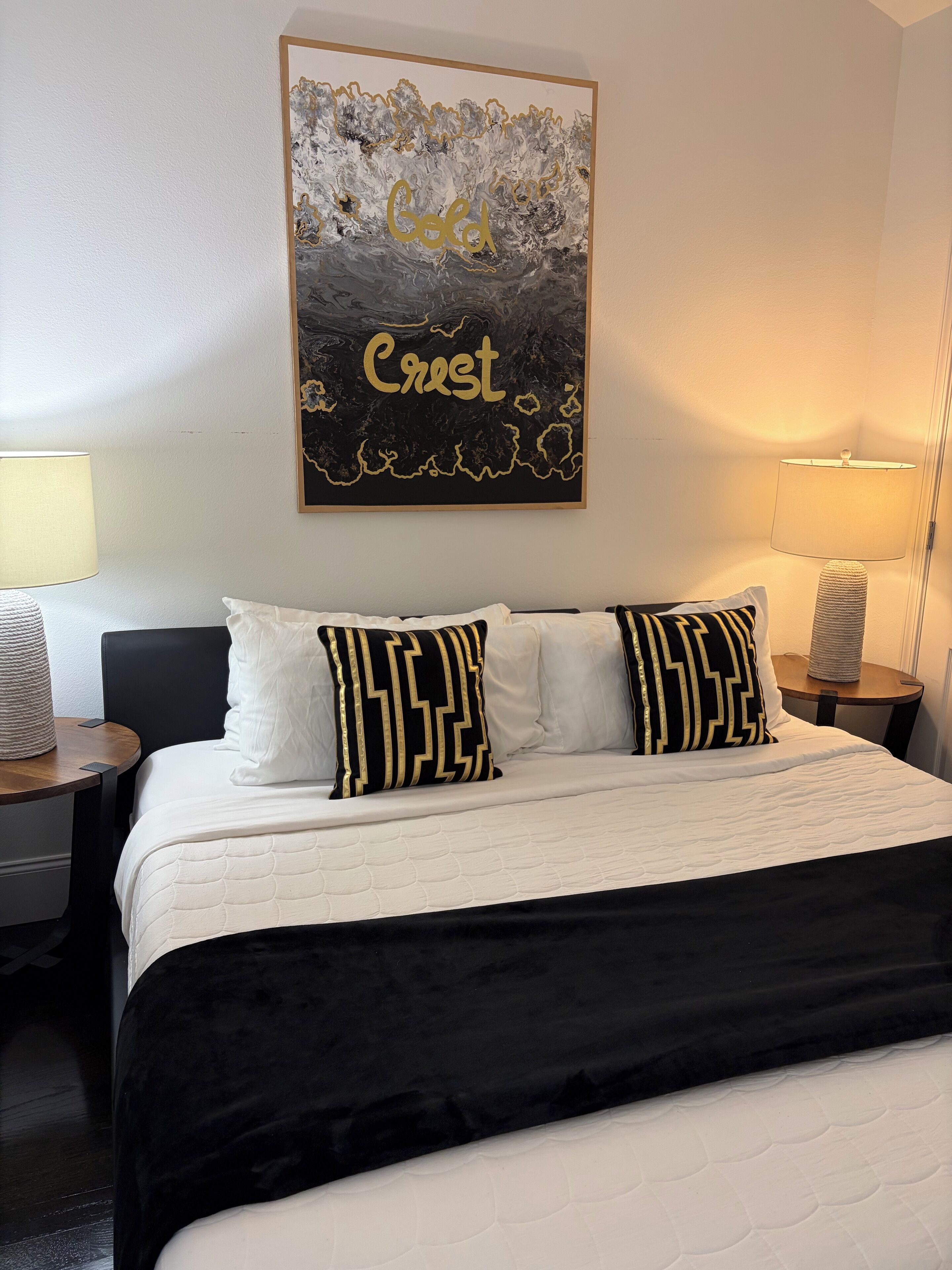 2 bedrooms, desk, iron/ironing board, free WiFi