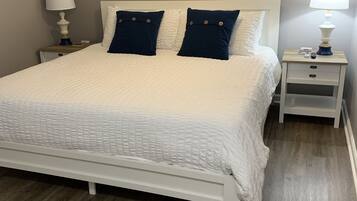 2 bedrooms, iron/ironing board, free WiFi, bed sheets