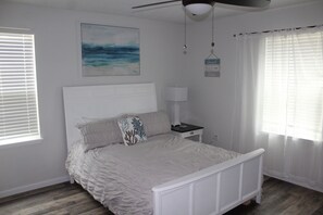 3 habitaciones, escritorio, tabla de planchar con plancha y wifi gratis