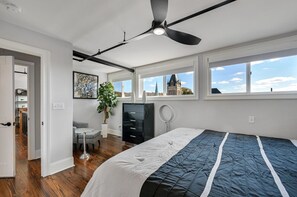 2 habitaciones, tabla de planchar con plancha y wifi gratis 