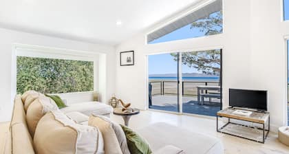 Newly Renovated Lakefront Home w/Private Beach, Deck, Elevator, Views - Dog OK
