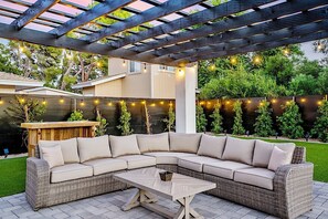 Property grounds - Resort-Style Home w/ Private Heated Pool-Old Town (Scottsdale)