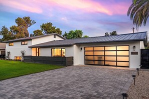 Exterior - Resort-Style Home w/ Private Heated Pool-Old Town (Scottsdale)