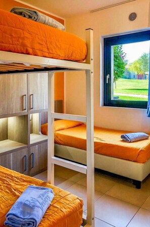 2 chambres, lit parapluie, Wi-Fi gratuit, draps fournis