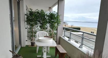 Beautiful apartment with magnificent sea view
