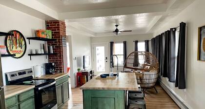 NEW! Mountain Modern Bungalow