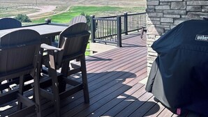 Outdoor dining - 17th Fairway Retreat | Lake Views, Golf, 4BD 4.5BA (Brule)