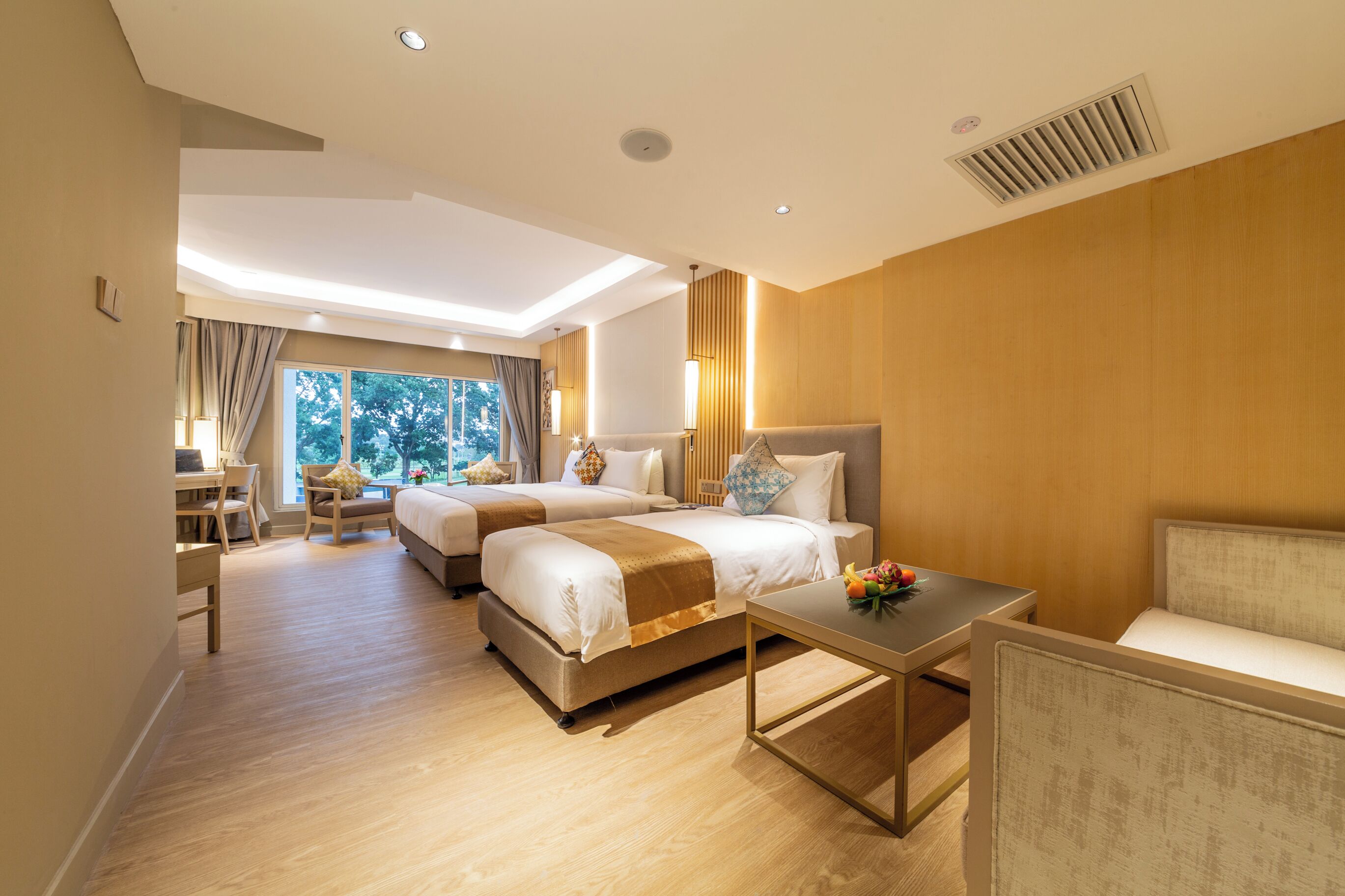 junior studio, 1 bedroom | minibar, desk, laptop workspace, iron/ironing board