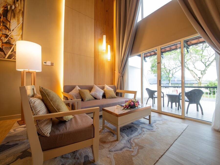 Exclusive Studio Suite, 2 Bedrooms | Minibar, desk, laptop workspace, iron/ironing board