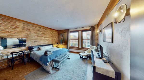 1 Schlafzimmer, Schreibtisch, Bügeleisen/Bügelbrett, kostenloses WLAN