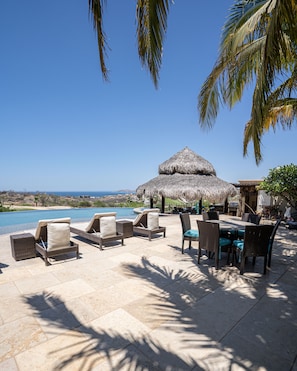 Outdoor dining - Golf Villa in Puerto Los Cabos Community! (La Playita)