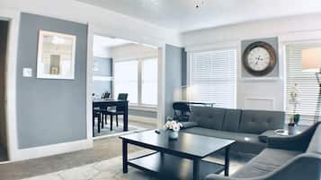 Smart TV, streaming services