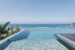 Outdoor pool - Villa Chibo at Tampah Hills (Central Lombok)