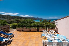 Outdoor dining - I Bungali - I Bungali N°12 (Portoferraio)