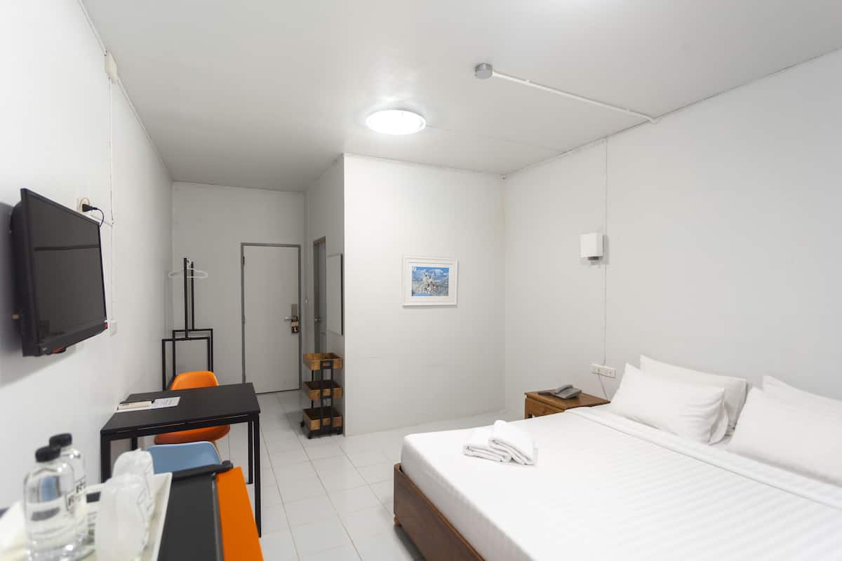 Standard Double Room | 1 bedroom, free WiFi, bed sheets