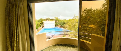 Coffres-forts dans les chambres, rideaux occultants