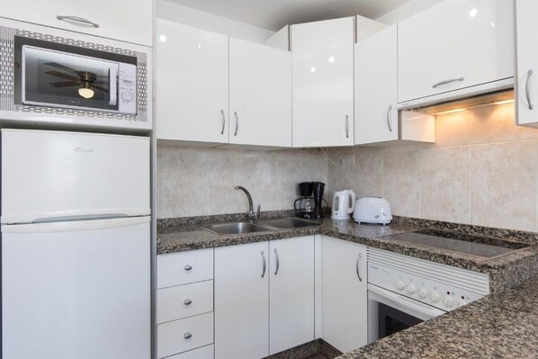 Private kitchen - Costa Adeje Garden - Apartments (Adeje)