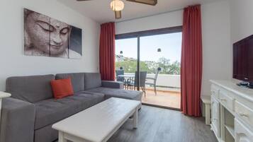 Televisor de 32 polzades amb canals per cable