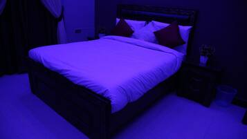 Deluxe Double Room | Blackout drapes, free WiFi, bed sheets