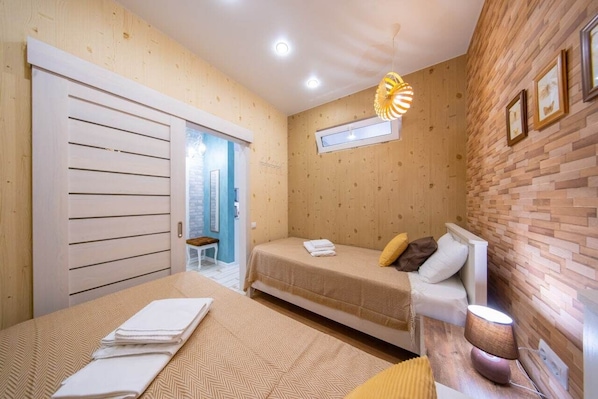 Apartment | 2 Schlafzimmer, Allergikerbettwaren, individuell dekoriert