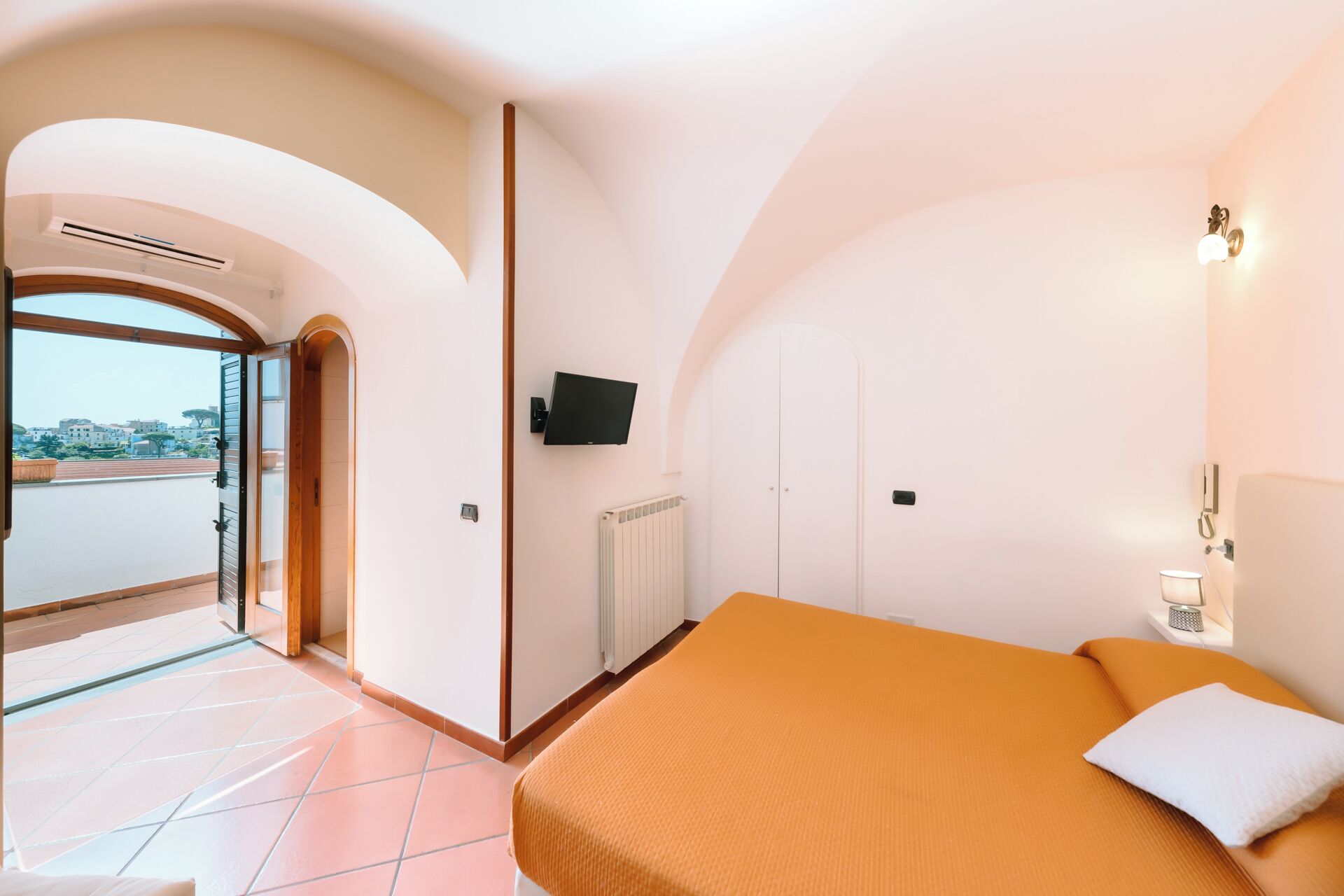 comfort double or twin room, 1 bedroom, non smoking, sea view | premium bedding, minibar, free wifi, bed sheets