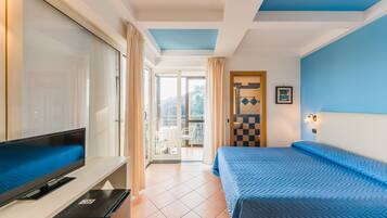 Comfort-Doppel- oder -Zweibettzimmer, 1 Schlafzimmer, Nichtraucher, Meerblick | Hochwertige Bettwaren, Minibar, kostenloses WLAN, Bettwäsche