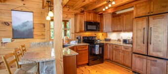 Private Cabin with Appalachian Mountain Views