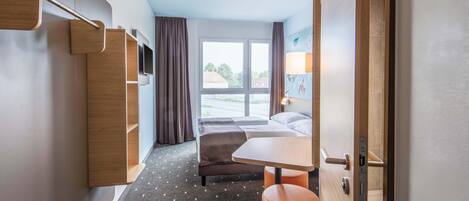 Quarto casal | Roupas de cama premium, escrivaninha, quartos à prova de som