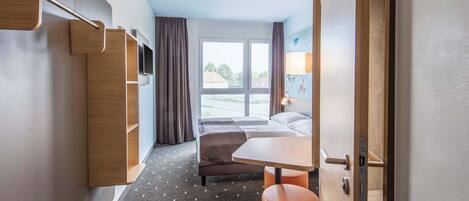 Dobbeltrom | Sengetøy av topp kvalitet, skrivebord, lydisolert og wi-fi (inkludert)