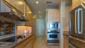 Unclassified image, 2 of 34, button - Blue Heron Hideaway By Padre Getaways (South Padre Island)