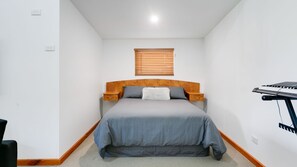 4 chambres, fer et planche à repasser, Wi-Fi gratuit