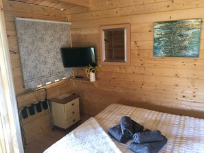 1 Schlafzimmer, Reisekinderbett, WLAN, Bettwäsche