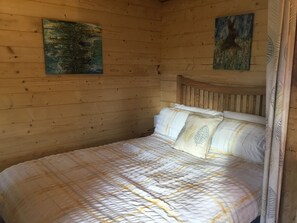 1 Schlafzimmer, Reisekinderbett, WLAN, Bettwäsche