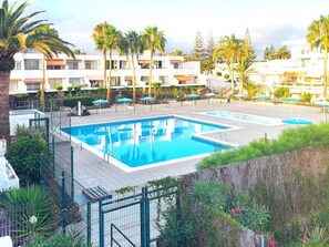 Pool - Blue Apartment, Wifi Free (ARONA)