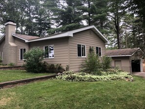 Exterior - 3 bedroom lake home Tomahawk, WI (Tomahawk)