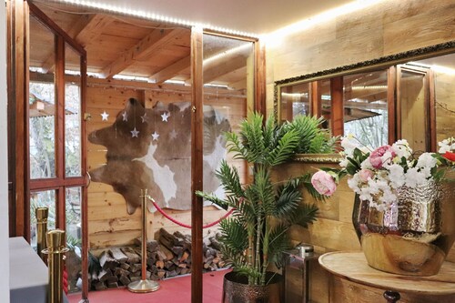 Neu ✨: Künstlerhaus mit Chalet und Terrasse 15min. von München-City