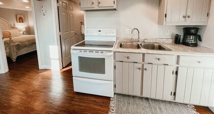 Stylish 1BR in Amish Country: Tourist Area