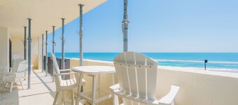 Sandpoint Condo - Oceanfront - 2BR/2BA - #2I