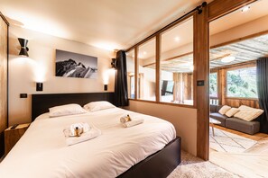 4 chambres, accès au Wi-Fi (inclus), literie fournie