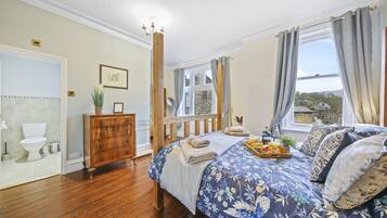 6 dormitorios, cuna de viaje, wifi gratis y ropa de cama