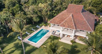 Villa Los Cocos-Tortuga Bay : French flair near the beach