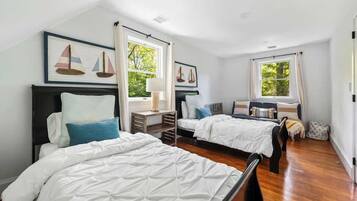 4 sovrum, resesäng, gratis wi-fi och sängkläder