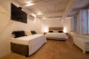 5 camere, ferro/asse da stiro, Wi-Fi, lenzuola