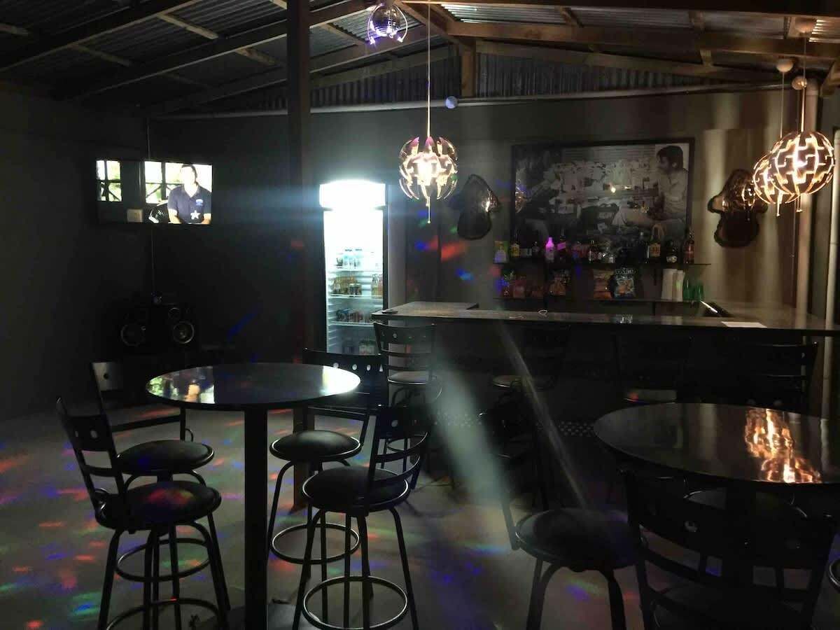 Bar (in der Unterkunft)