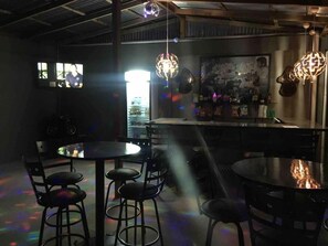 Bar (en la propiedad)