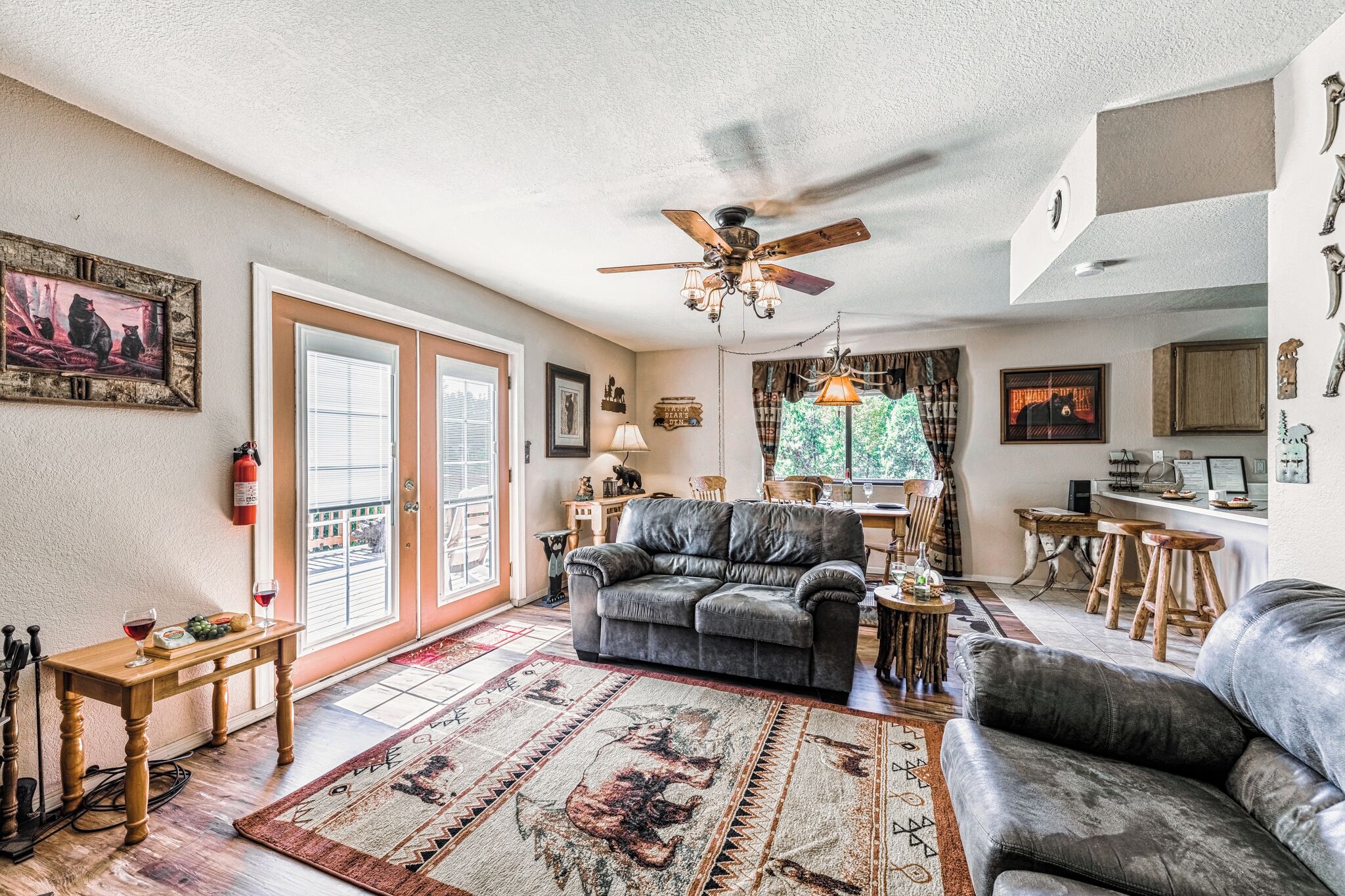 Studio (2 Bedrooms) | Property amenity